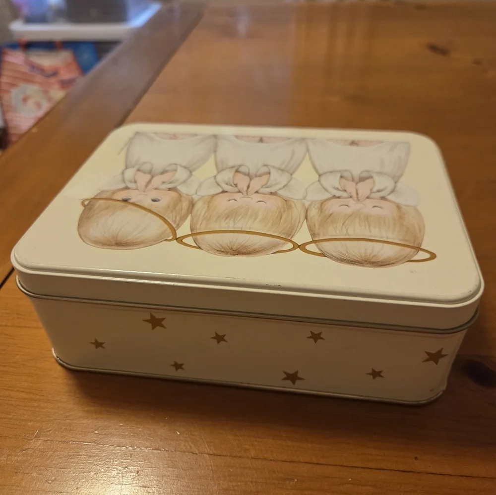 Hallmark Angels Tin